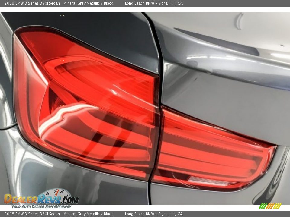 2018 BMW 3 Series 330i Sedan Mineral Grey Metallic / Black Photo #31