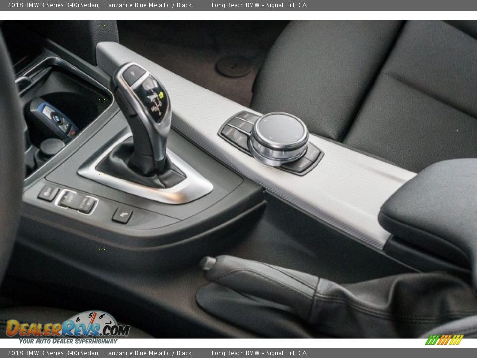 2018 BMW 3 Series 340i Sedan Shifter Photo #2