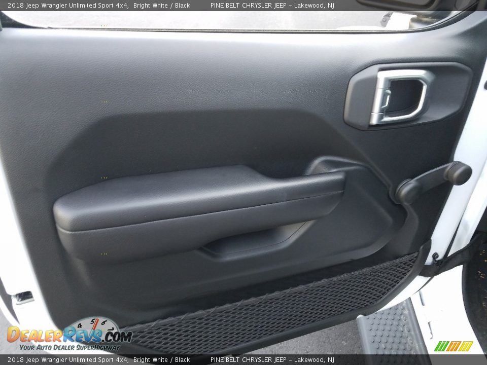 2018 Jeep Wrangler Unlimited Sport 4x4 Bright White / Black Photo #6