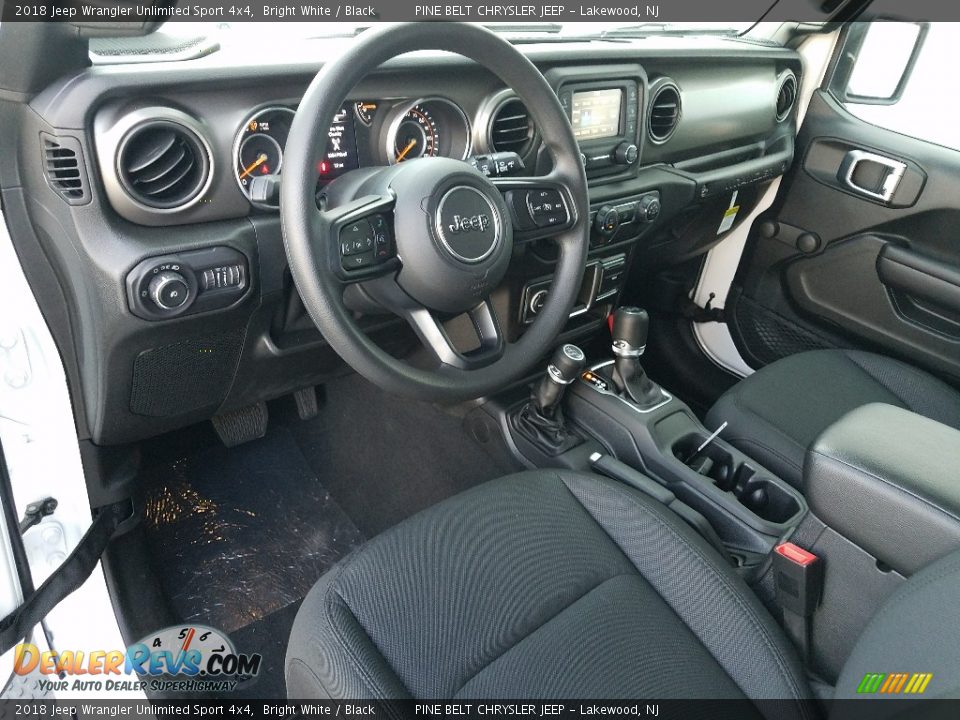 2018 Jeep Wrangler Unlimited Sport 4x4 Bright White / Black Photo #7