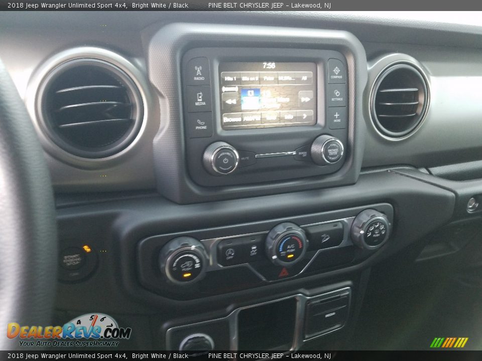 2018 Jeep Wrangler Unlimited Sport 4x4 Bright White / Black Photo #10