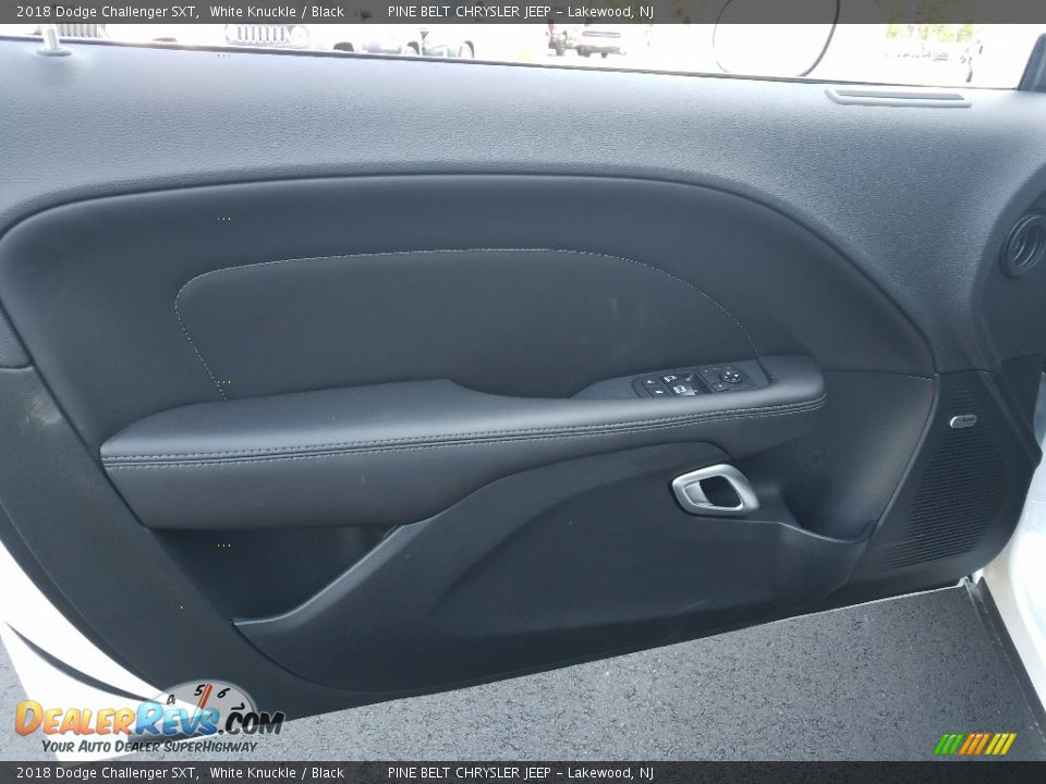 2018 Dodge Challenger SXT White Knuckle / Black Photo #6