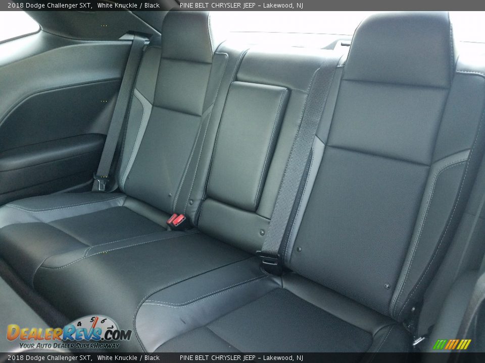 2018 Dodge Challenger SXT White Knuckle / Black Photo #8