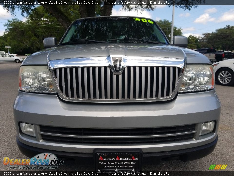 2006 Lincoln Navigator Luxury Satellite Silver Metallic / Dove Grey Photo #8