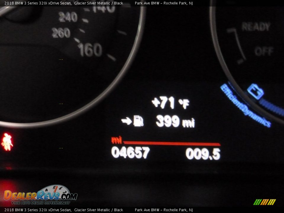 2018 BMW 3 Series 320i xDrive Sedan Glacier Silver Metallic / Black Photo #23