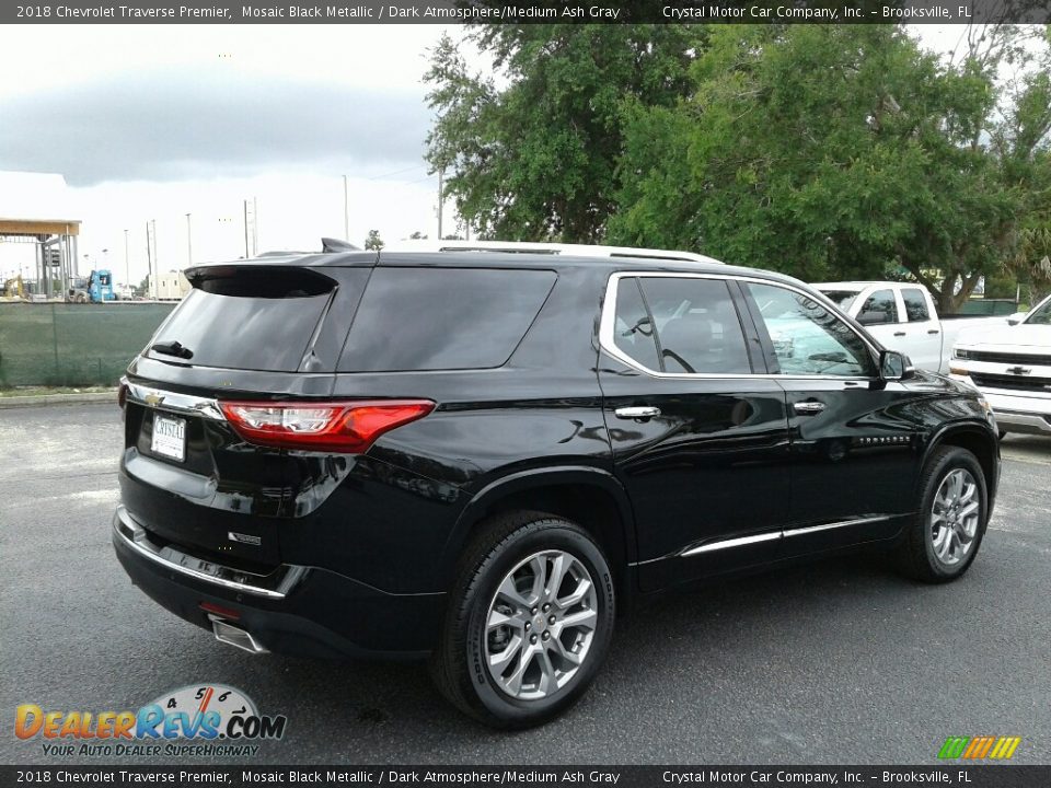 2018 Chevrolet Traverse Premier Mosaic Black Metallic / Dark Atmosphere/Medium Ash Gray Photo #5