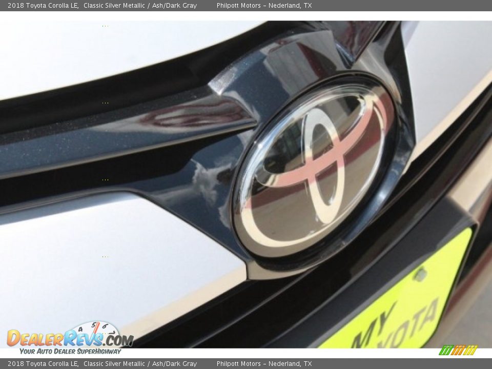 2018 Toyota Corolla LE Classic Silver Metallic / Ash/Dark Gray Photo #11