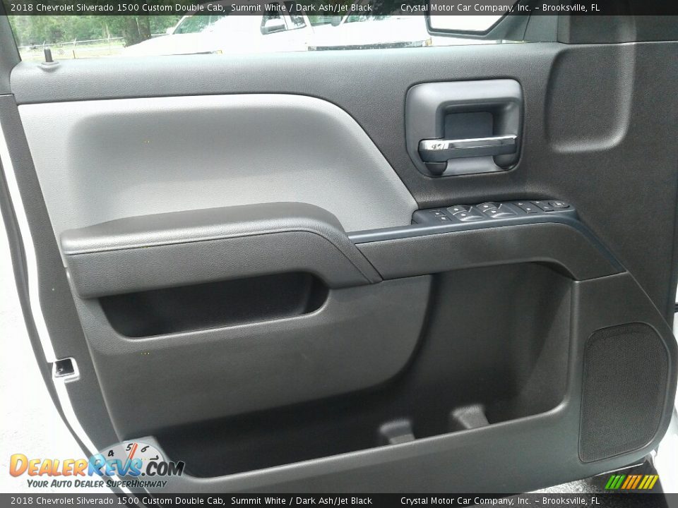 Door Panel of 2018 Chevrolet Silverado 1500 Custom Double Cab Photo #17