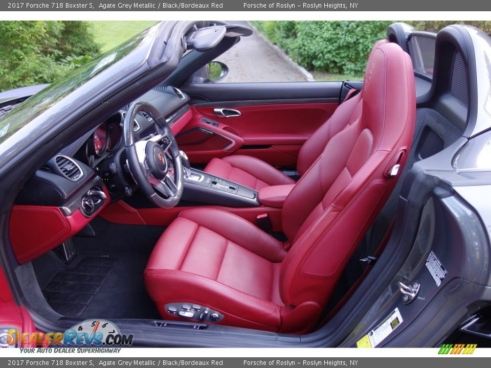 Front Seat of 2017 Porsche 718 Boxster S Photo #12