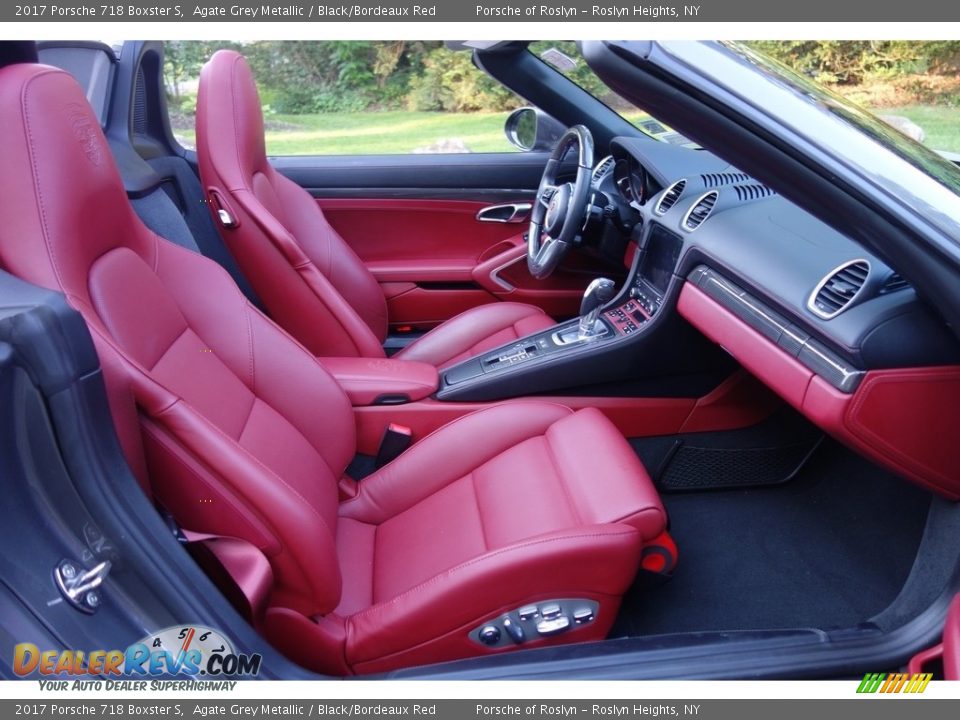 Front Seat of 2017 Porsche 718 Boxster S Photo #15