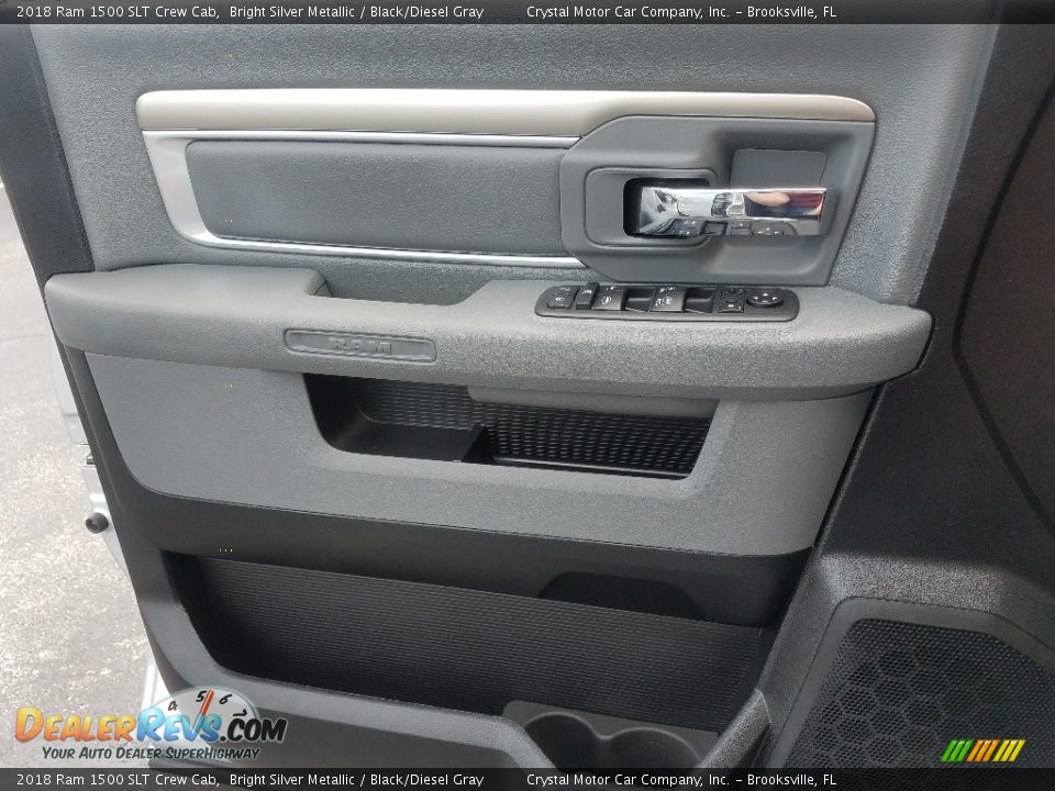 Door Panel of 2018 Ram 1500 SLT Crew Cab Photo #18