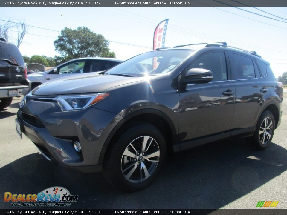 2016 Toyota RAV4 XLE Magnetic Gray Metallic / Black Photo #3