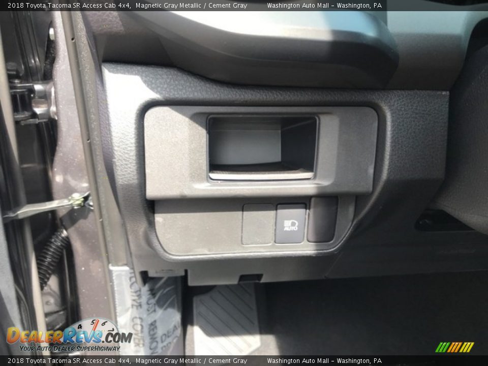 2018 Toyota Tacoma SR Access Cab 4x4 Magnetic Gray Metallic / Cement Gray Photo #15