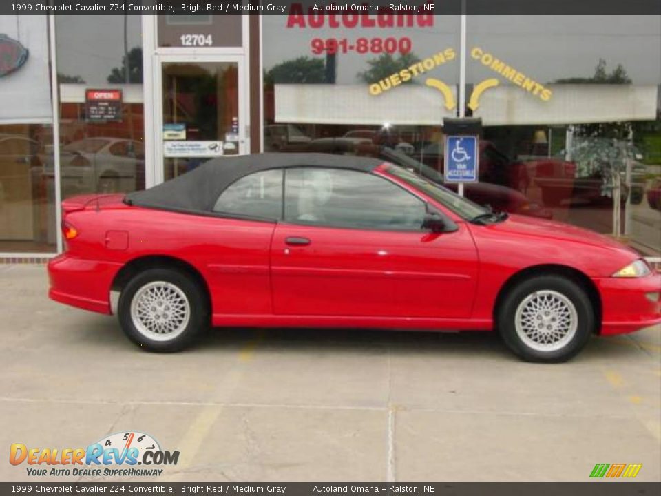 1999 Chevrolet Cavalier Z24 Convertible Bright Red / Medium Gray Photo #3