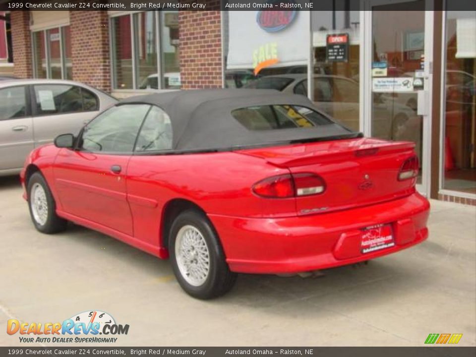 1999 Chevrolet Cavalier Z24 Convertible Bright Red / Medium Gray Photo #6