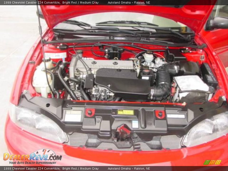 1999 Chevrolet Cavalier Z24 Convertible Bright Red / Medium Gray Photo #8