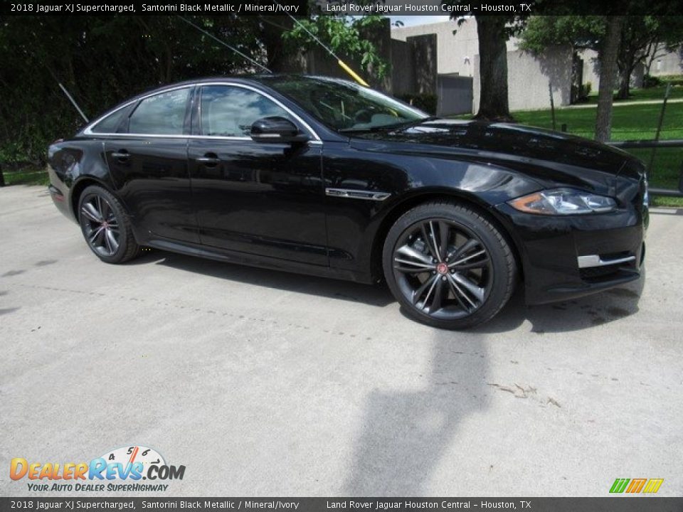 2018 Jaguar XJ Supercharged Santorini Black Metallic / Mineral/Ivory Photo #1