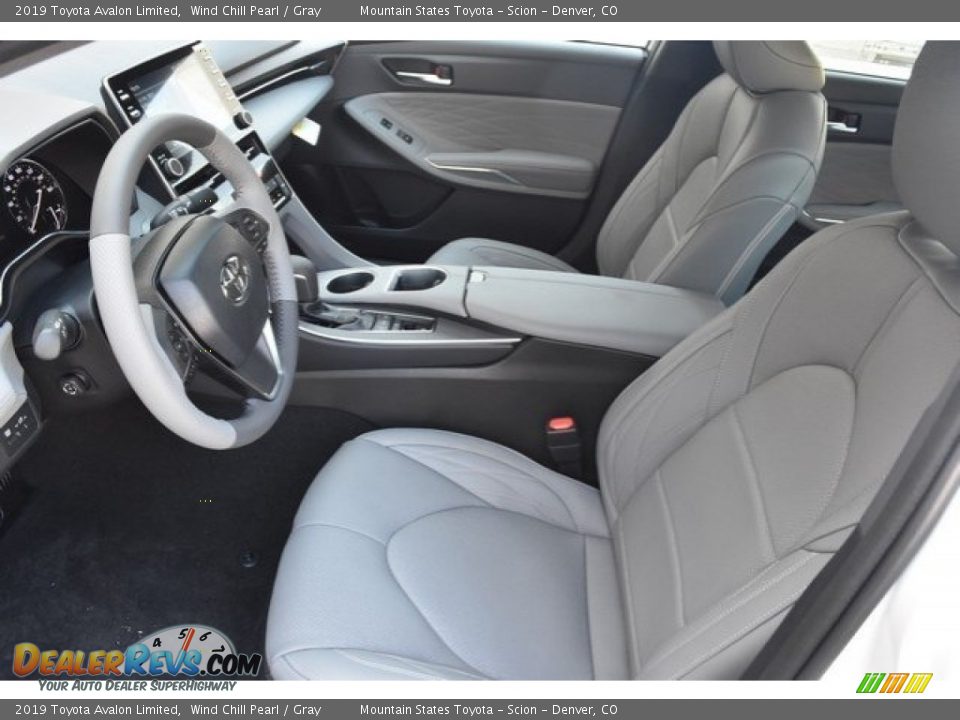Front Seat of 2019 Toyota Avalon Limited Photo #6