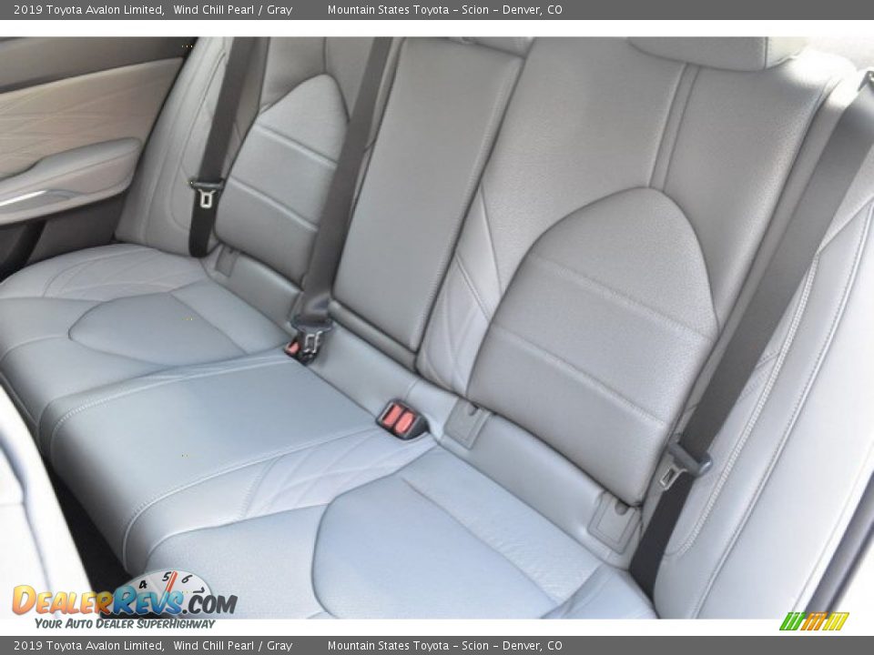 2019 Toyota Avalon Limited Wind Chill Pearl / Gray Photo #16