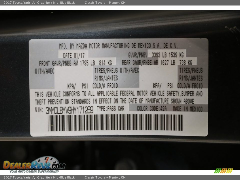 2017 Toyota Yaris iA Graphite / Mid-Blue Black Photo #18