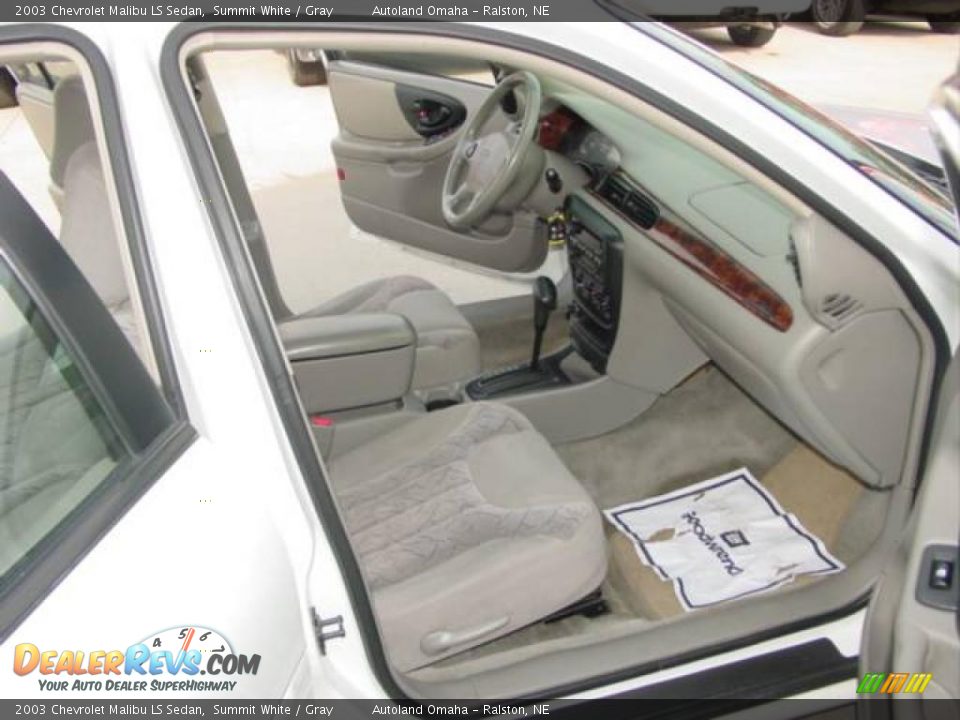 2003 Chevrolet Malibu LS Sedan Summit White / Gray Photo #10