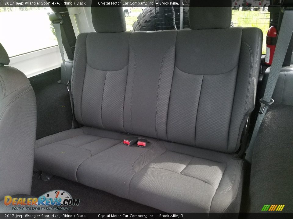 2017 Jeep Wrangler Sport 4x4 Rhino / Black Photo #10