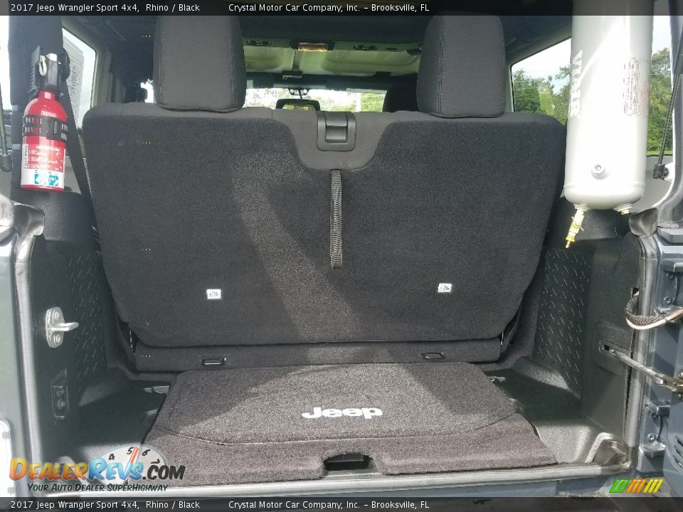 2017 Jeep Wrangler Sport 4x4 Rhino / Black Photo #19