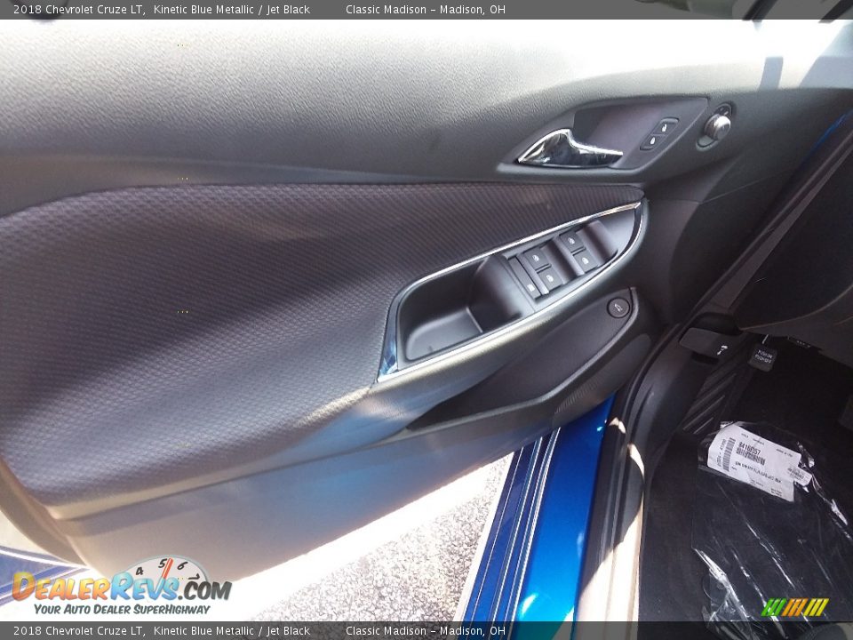2018 Chevrolet Cruze LT Kinetic Blue Metallic / Jet Black Photo #3