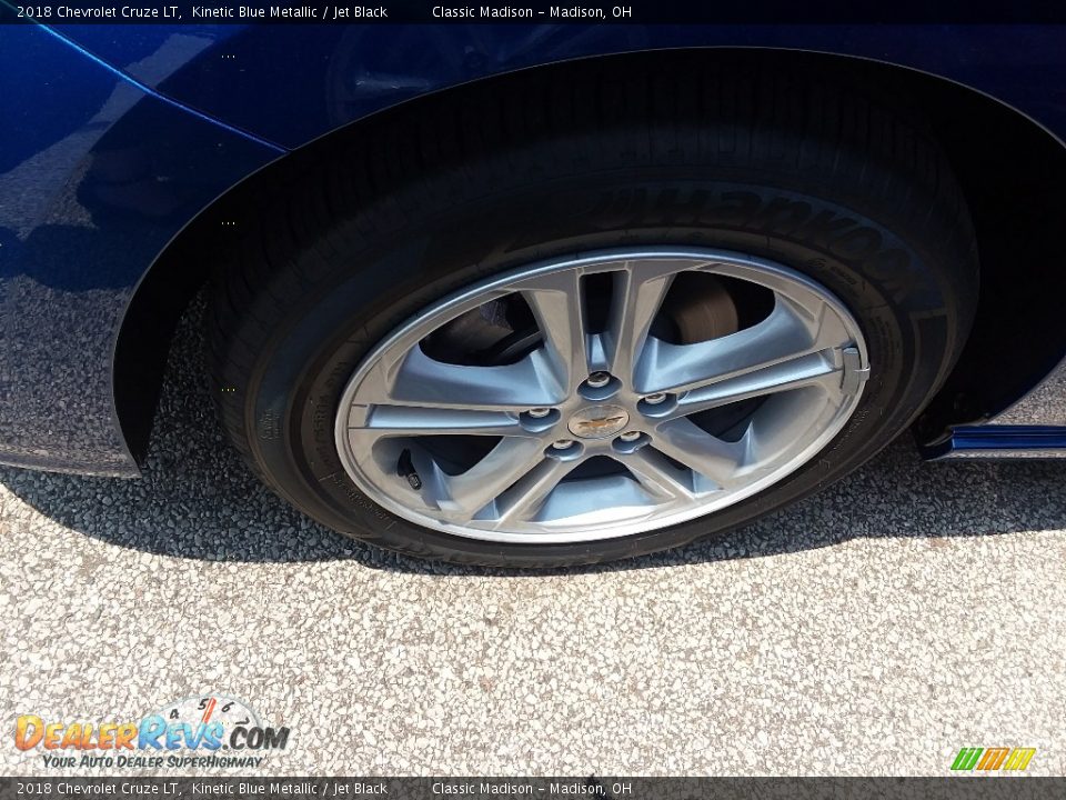 2018 Chevrolet Cruze LT Kinetic Blue Metallic / Jet Black Photo #9