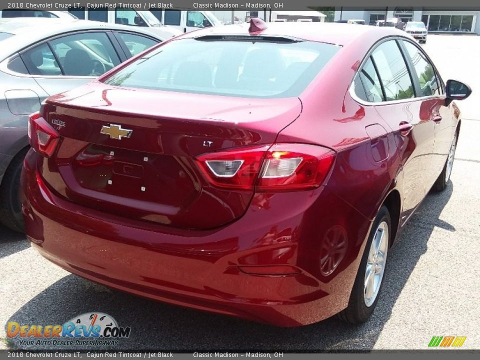 2018 Chevrolet Cruze LT Cajun Red Tintcoat / Jet Black Photo #2