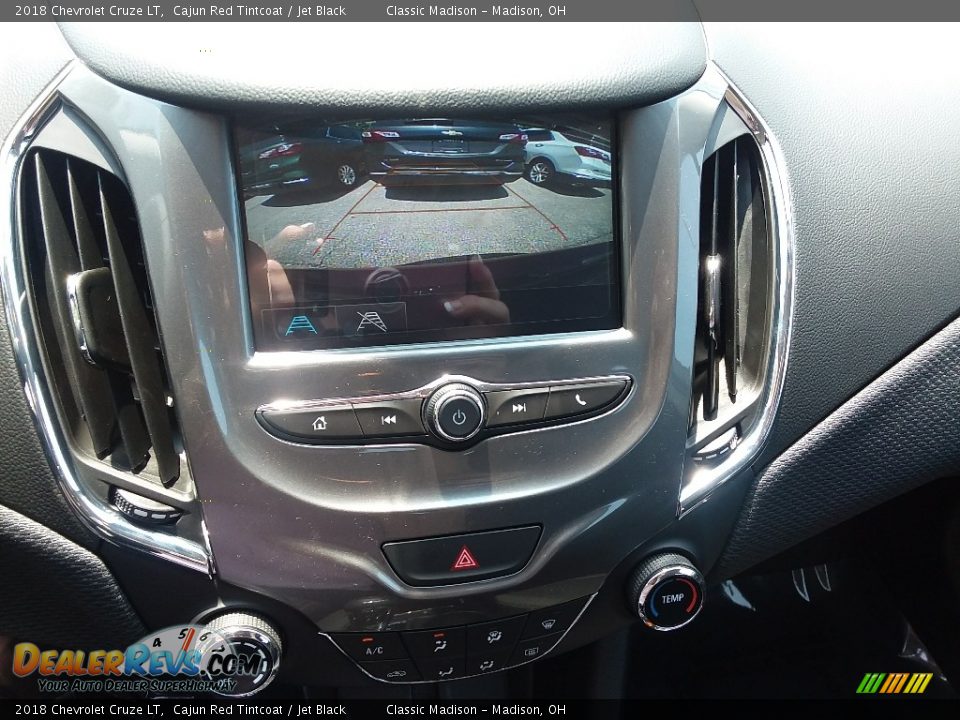 2018 Chevrolet Cruze LT Cajun Red Tintcoat / Jet Black Photo #5