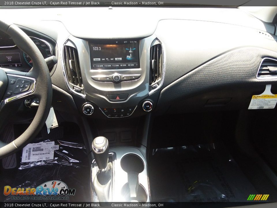 2018 Chevrolet Cruze LT Cajun Red Tintcoat / Jet Black Photo #9