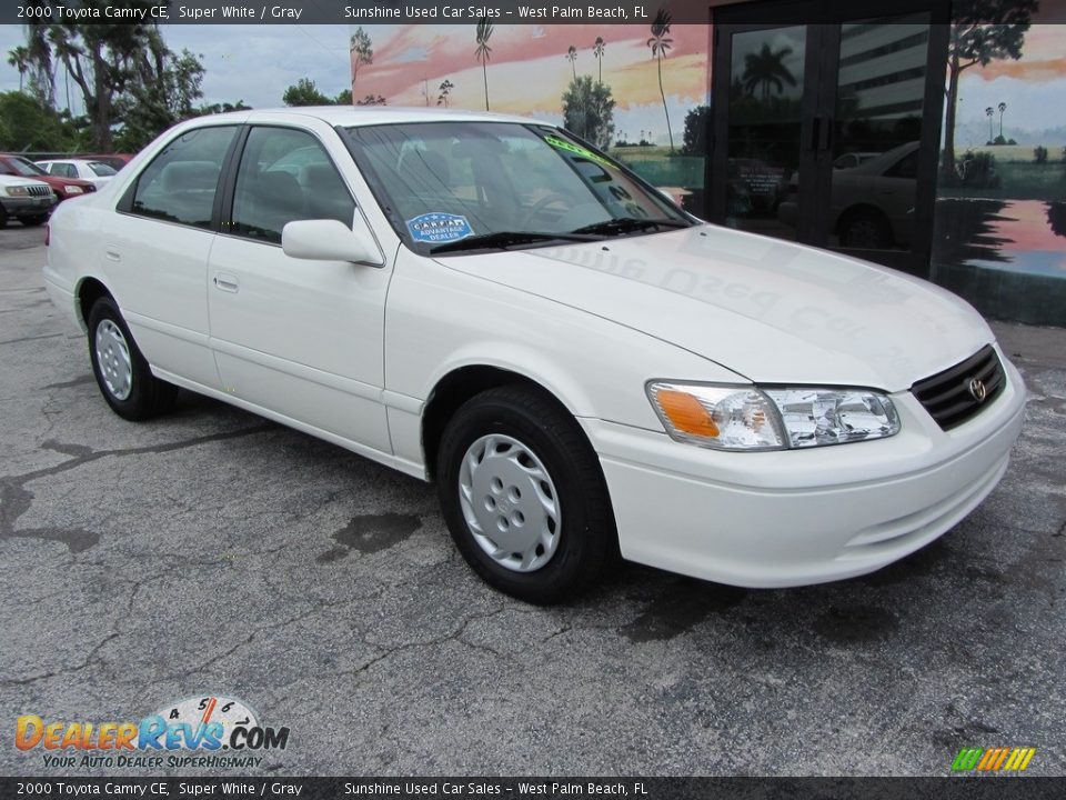 2000 Toyota Camry CE Super White / Gray Photo #5