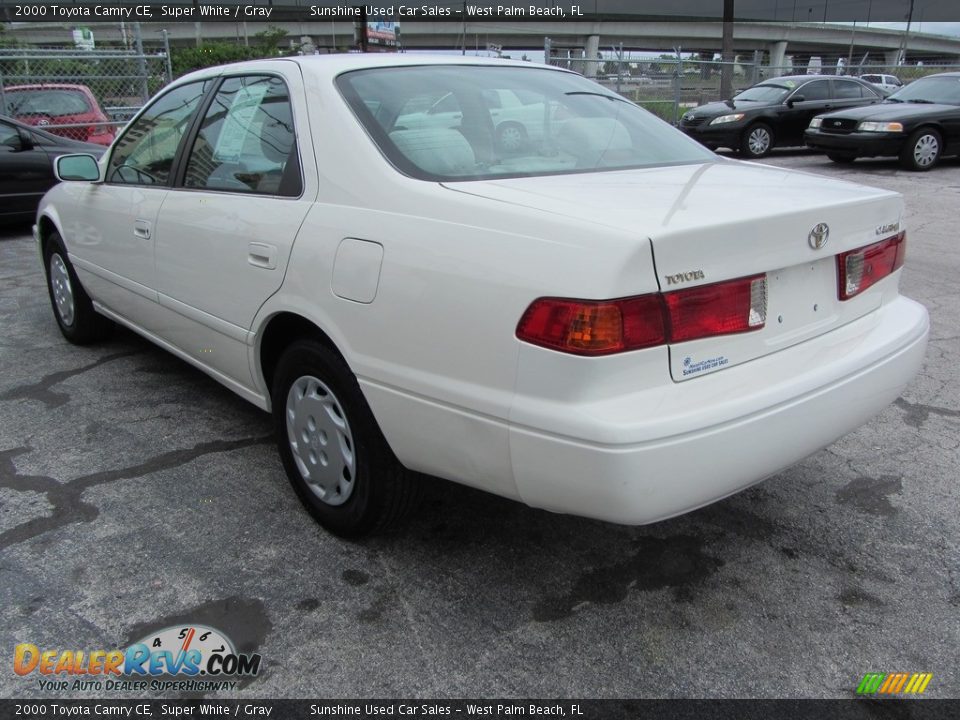 2000 Toyota Camry CE Super White / Gray Photo #8