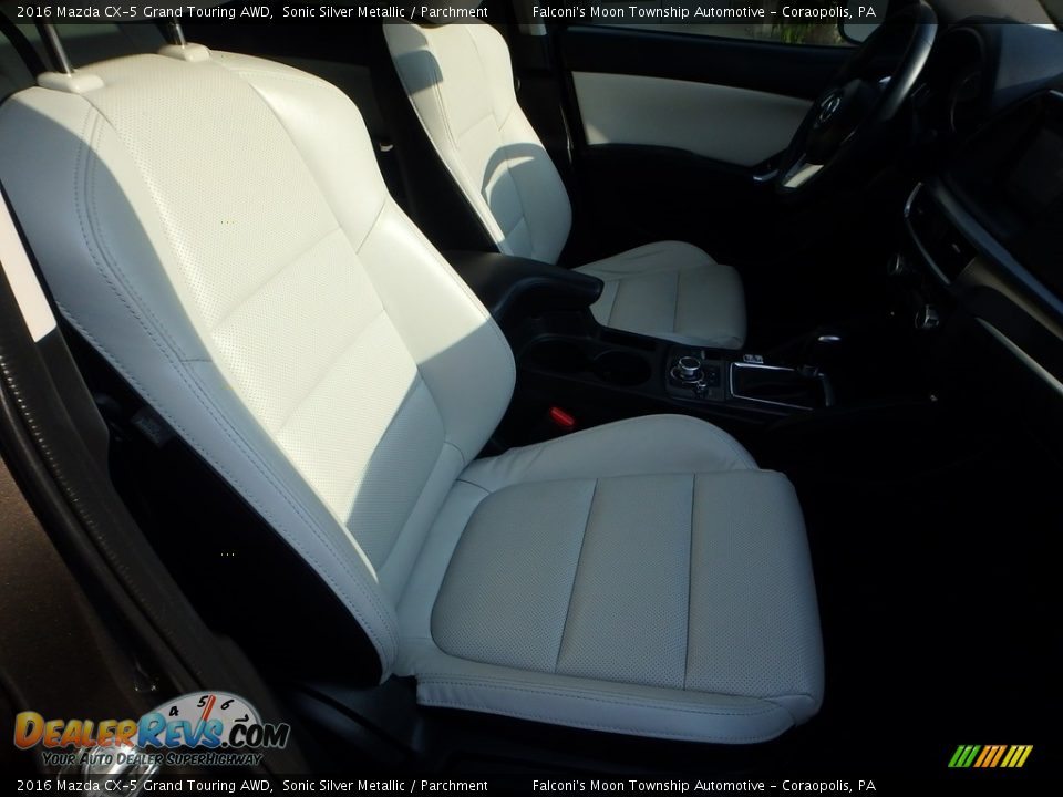2016 Mazda CX-5 Grand Touring AWD Sonic Silver Metallic / Parchment Photo #10