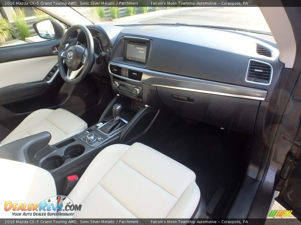 2016 Mazda CX-5 Grand Touring AWD Sonic Silver Metallic / Parchment Photo #11