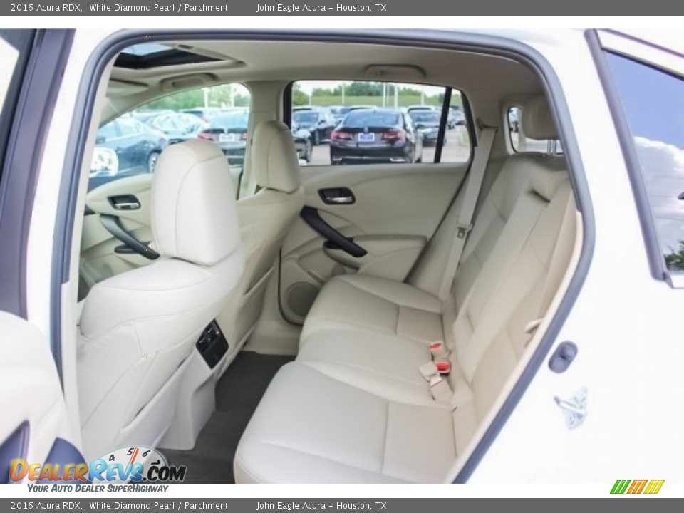 2016 Acura RDX White Diamond Pearl / Parchment Photo #13