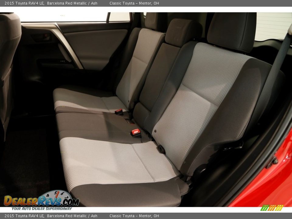 2015 Toyota RAV4 LE Barcelona Red Metallic / Ash Photo #15