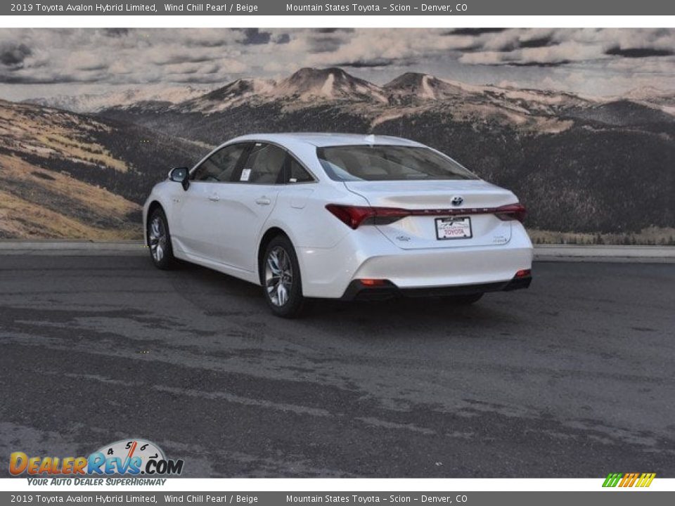 2019 Toyota Avalon Hybrid Limited Wind Chill Pearl / Beige Photo #3