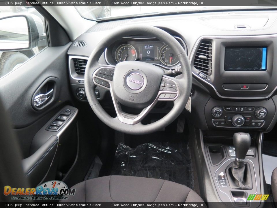 2019 Jeep Cherokee Latitude Billet Silver Metallic / Black Photo #11