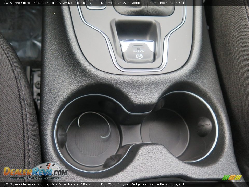 2019 Jeep Cherokee Latitude Billet Silver Metallic / Black Photo #18