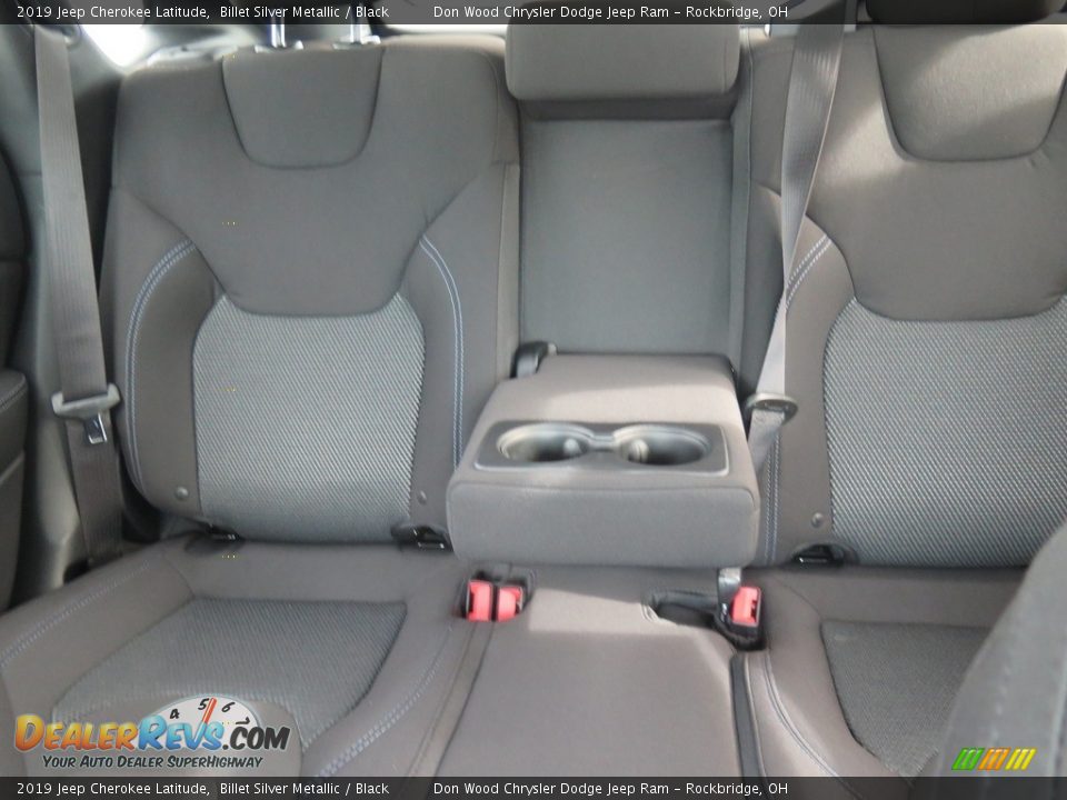 2019 Jeep Cherokee Latitude Billet Silver Metallic / Black Photo #19