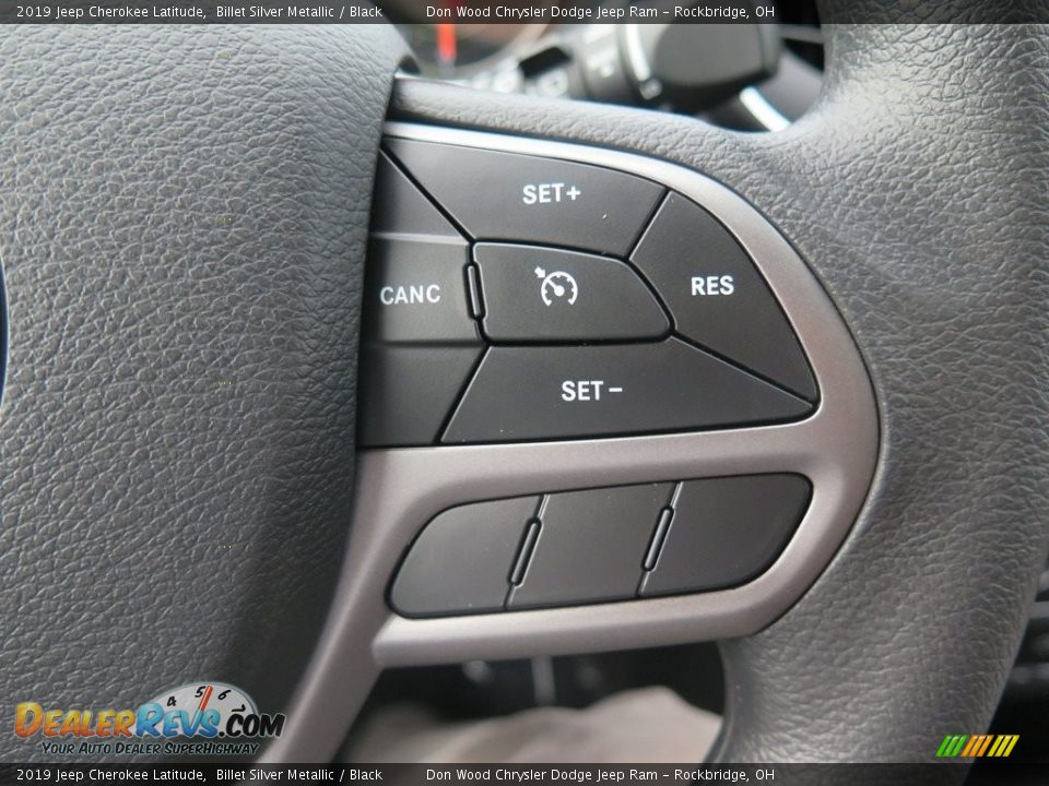 2019 Jeep Cherokee Latitude Billet Silver Metallic / Black Photo #30