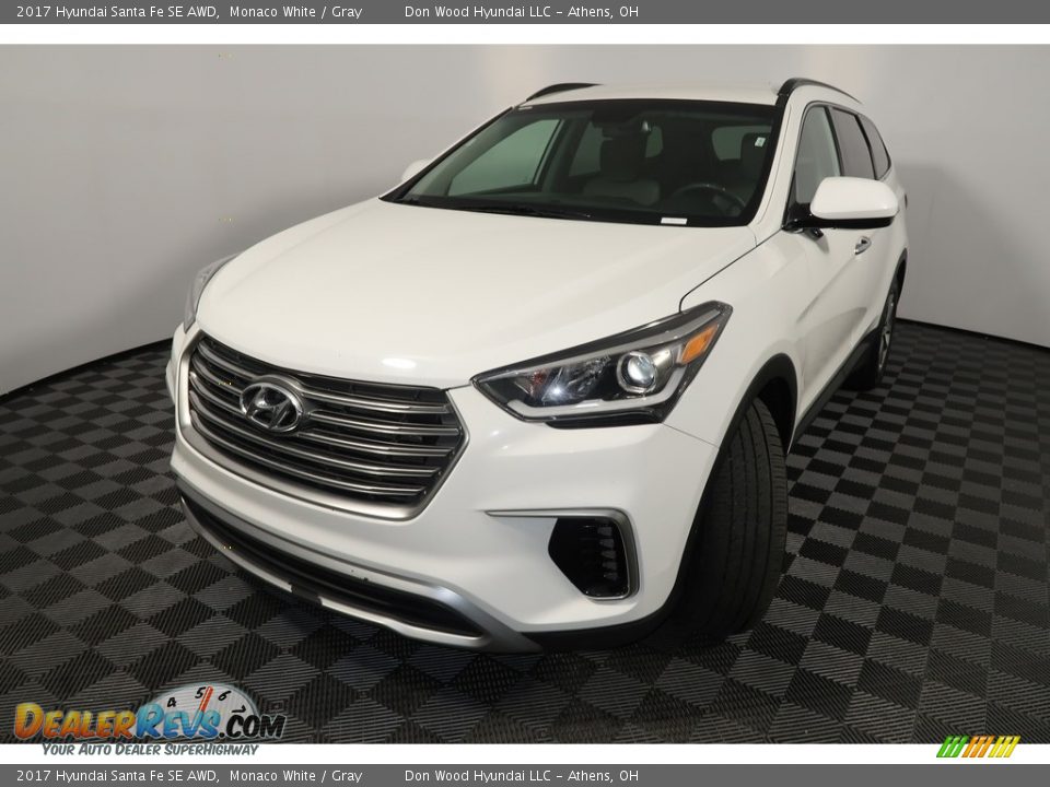 2017 Hyundai Santa Fe SE AWD Monaco White / Gray Photo #9