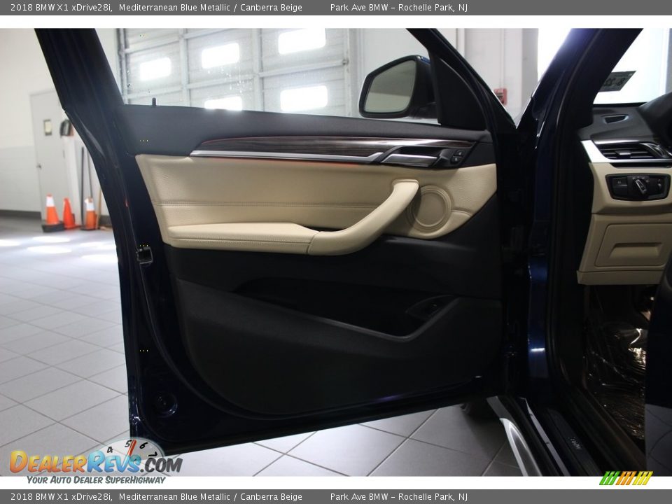 2018 BMW X1 xDrive28i Mediterranean Blue Metallic / Canberra Beige Photo #9