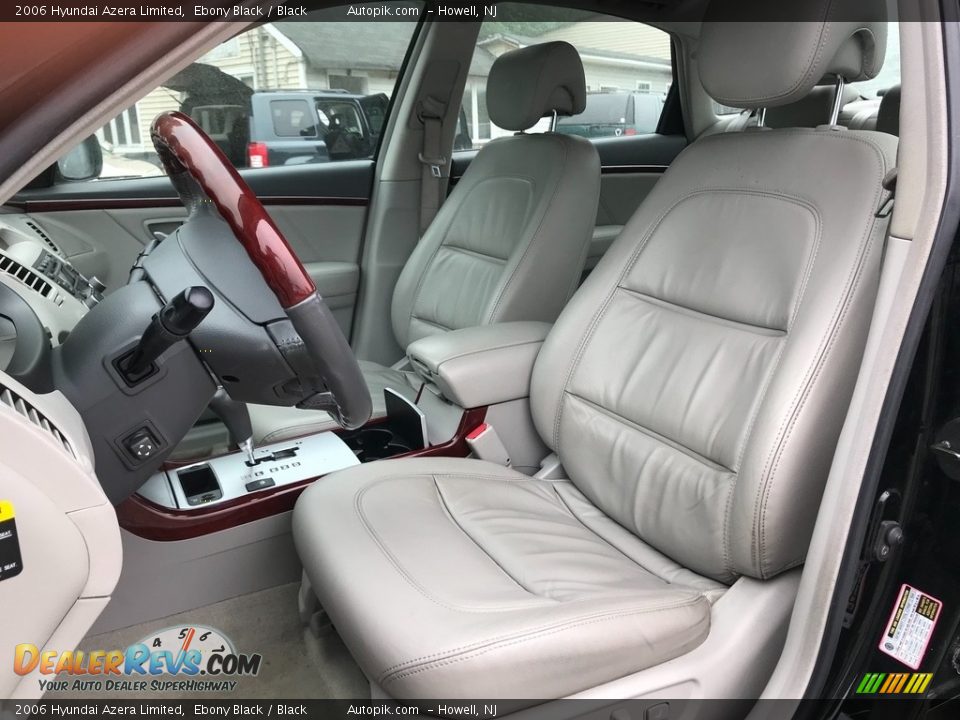 2006 Hyundai Azera Limited Ebony Black / Black Photo #15