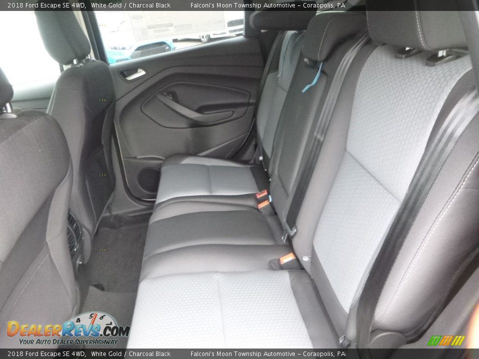 2018 Ford Escape SE 4WD White Gold / Charcoal Black Photo #8