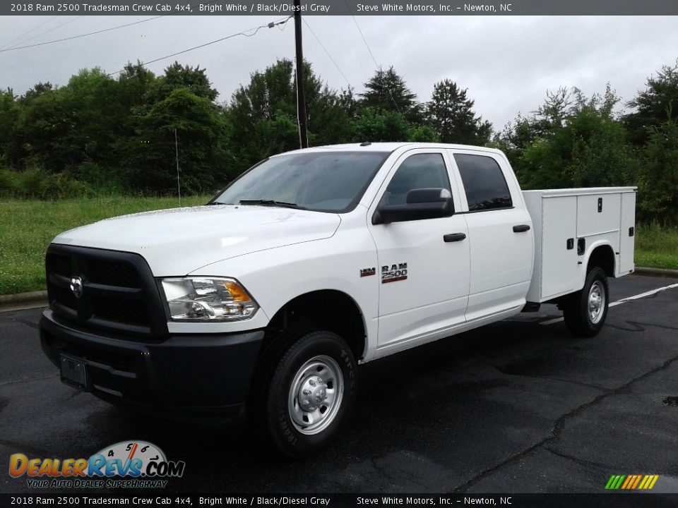2018 Ram 2500 Tradesman Crew Cab 4x4 Bright White / Black/Diesel Gray Photo #3