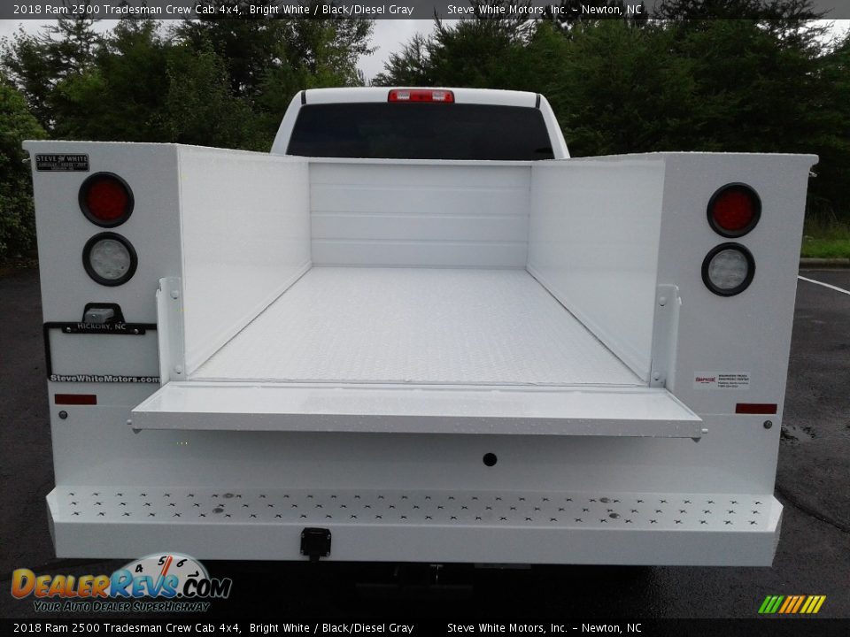 2018 Ram 2500 Tradesman Crew Cab 4x4 Bright White / Black/Diesel Gray Photo #14