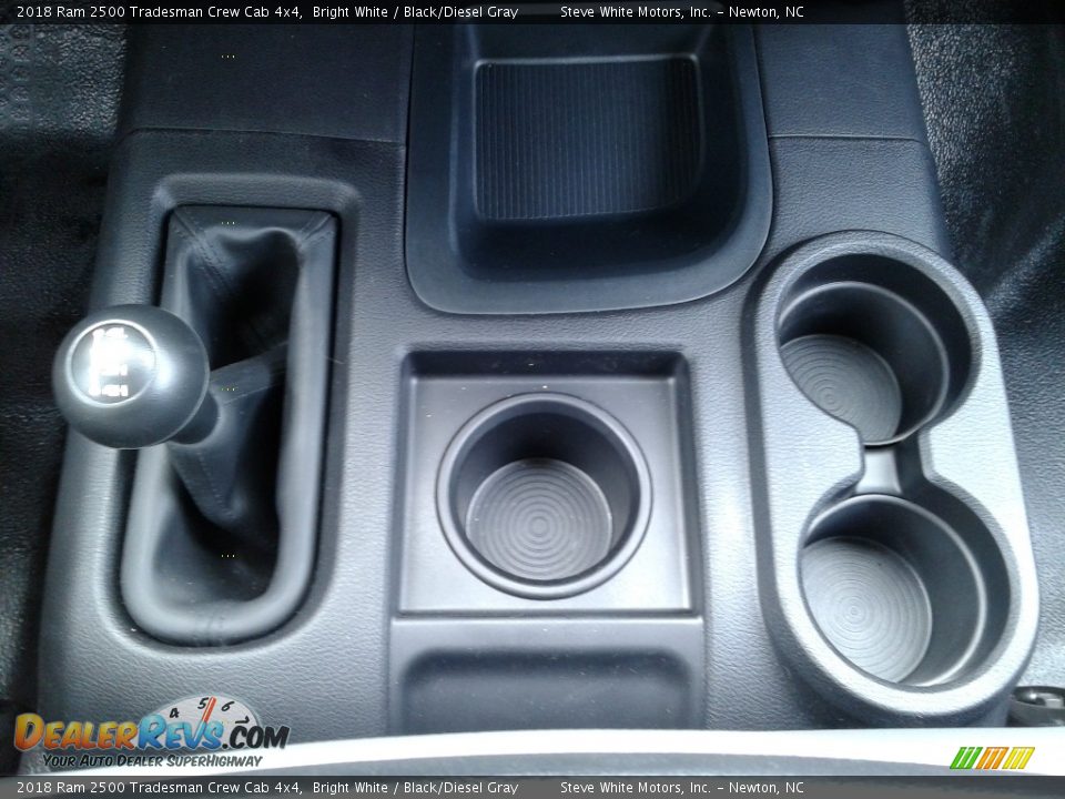 2018 Ram 2500 Tradesman Crew Cab 4x4 Bright White / Black/Diesel Gray Photo #24